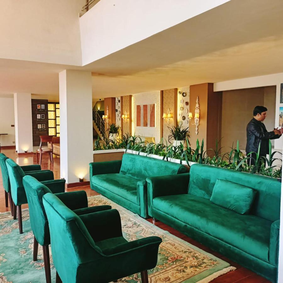 Shelton Suites בורבאן מראה חיצוני תמונה