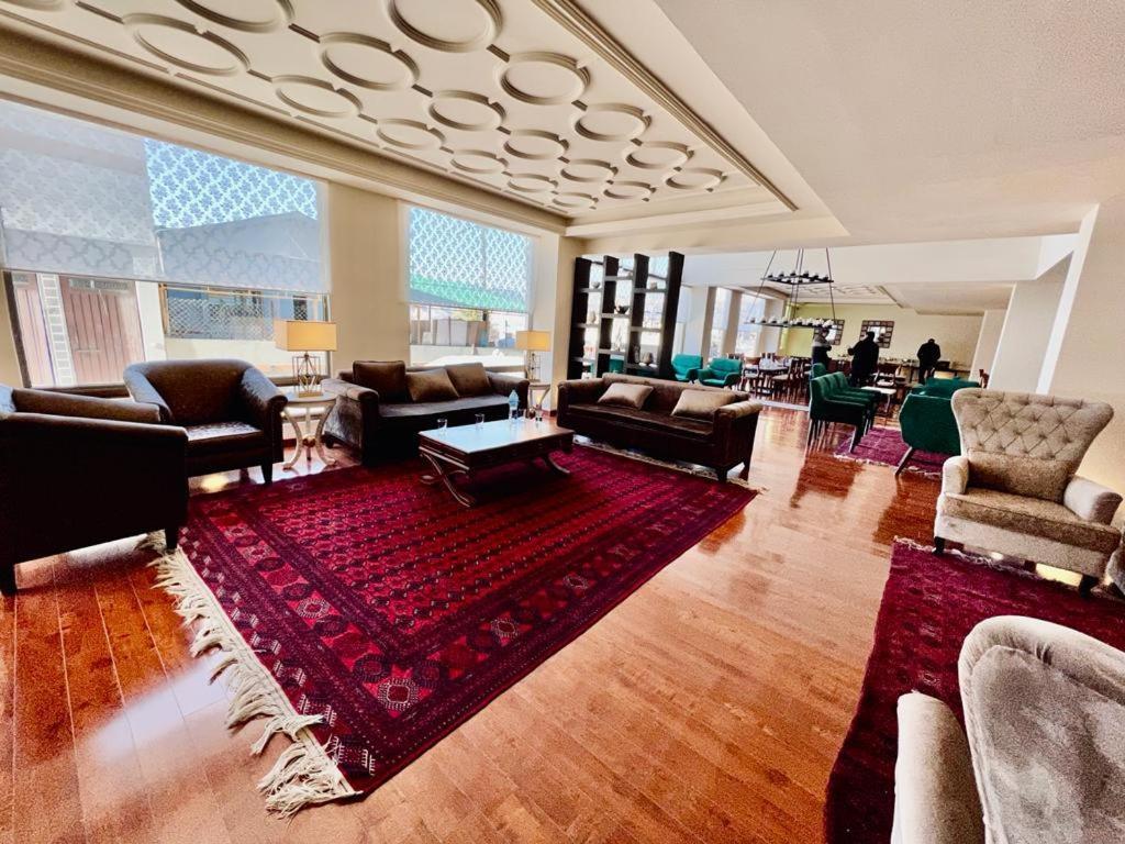 Shelton Suites בורבאן מראה חיצוני תמונה