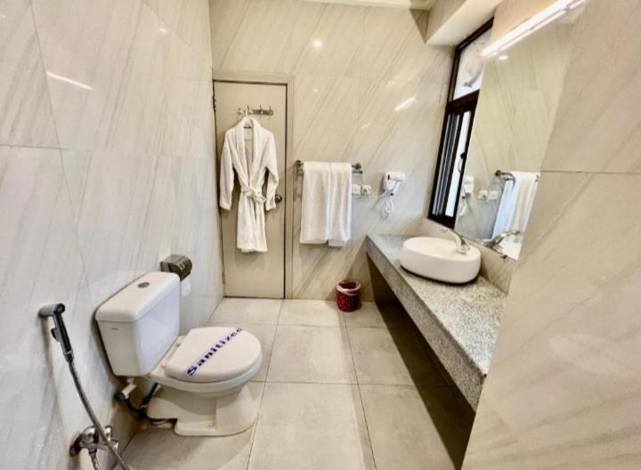 Shelton Suites בורבאן מראה חיצוני תמונה